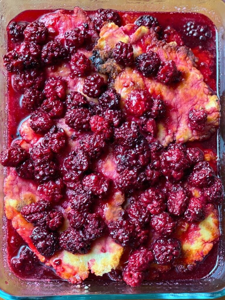 Deep Dish Blackberry Cobbler