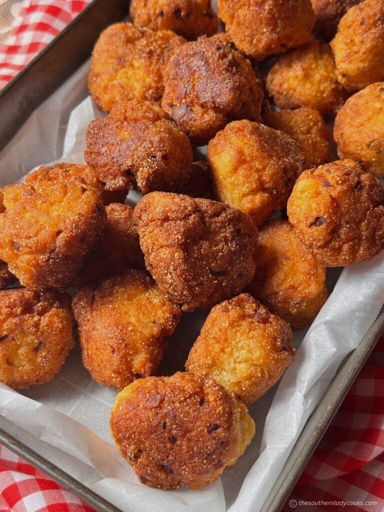Do-it-yourself Southern Cornmeal Hush Puppies 20 Easy Homemade Hushpuppies