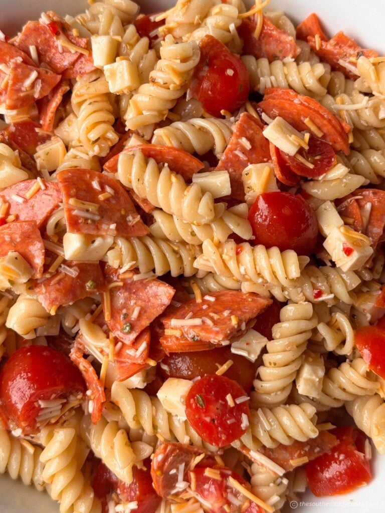 Pepperoni Pizza Pasta Salad - Pizza in a bowl